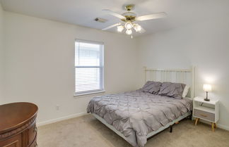 Photo 3 - Pet-friendly Spring Home - 4 Mi to Six Flags