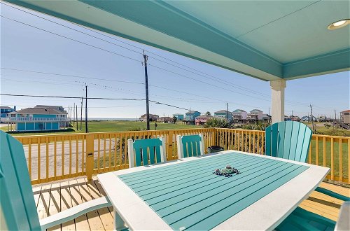 Photo 29 - Sandy Oasis in Surfside Beach - Patio & Grill