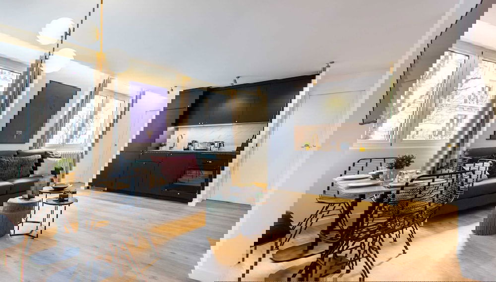 Primary image