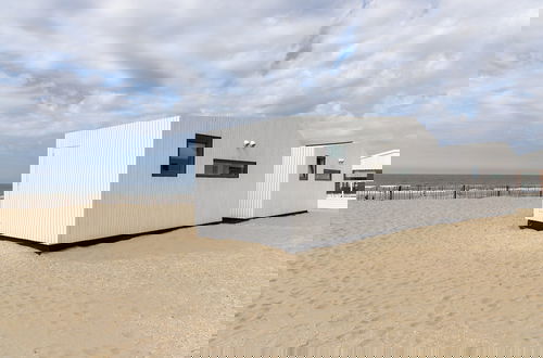 Foto 21 - Beach House in Zandvoort With Sea View