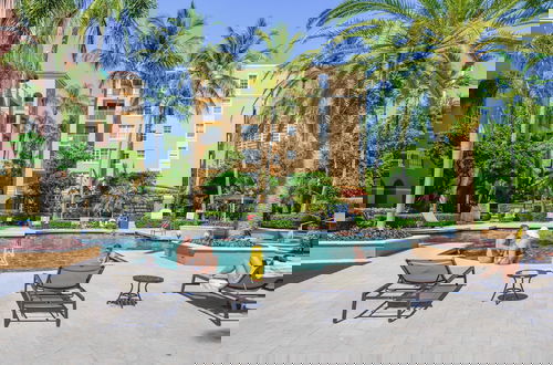 Foto 1 - Lux Condo at Yacht Club 10min from Beach
