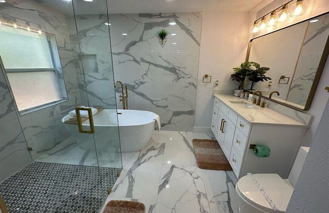 Modern, Fully Updated Southern Dunes Home - Golf Course Views - Foto 15