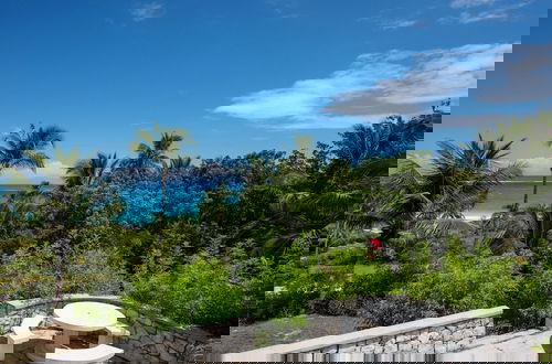 Foto 16 - Sunset Splendor: Historic Beach House With Pool