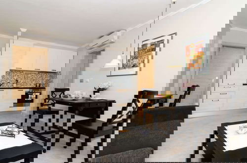 Photo 10 - Apartments Gaura - One-bedroom Apartment With Terrace