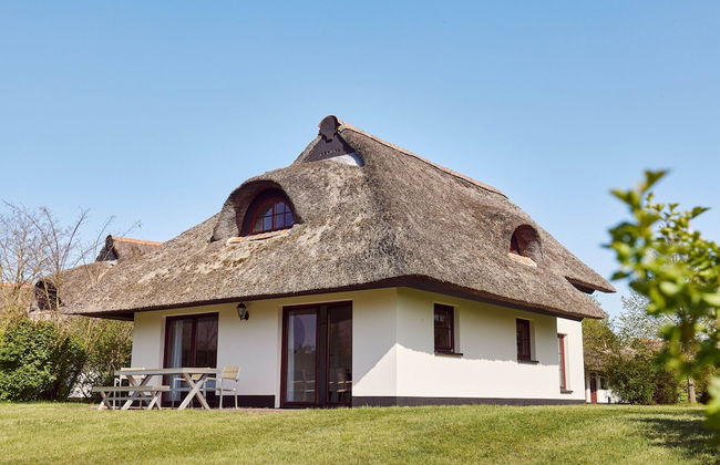 Ferienhaus in Mecklenburg-vorpommern mit Tropenpool & Spa - Foto 1
