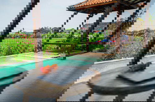 Foto 1 - Rumah Tengah Sawah