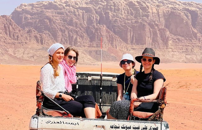 Wadi Rum Hikes & Camp - Foto 24