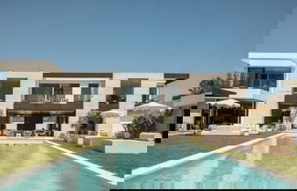 Foto 1 - The Dume Legacy