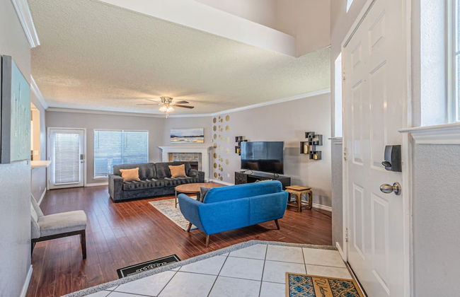 Lux 3-br Garage Gated Yard by The Star Frisco - Photo 38