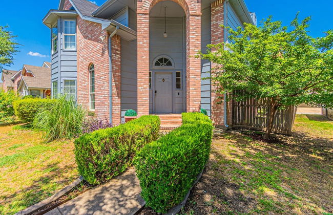 Lux 3-br Garage Gated Yard by The Star Frisco - Photo 39