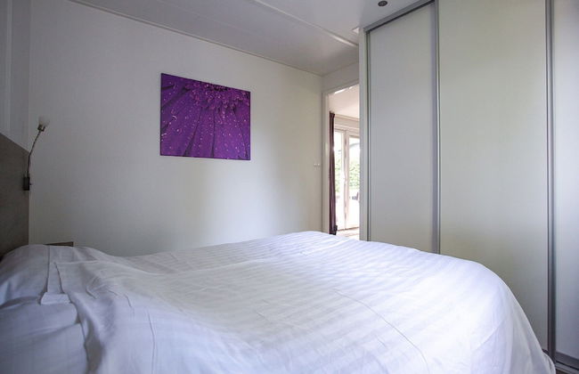 Beautiful House With Covered Terrace, Located in a Holiday Park in Rhenen - Foto 9