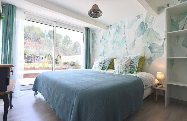 Attractive Holiday Home With Shared Pool in the Luberon - Foto 9