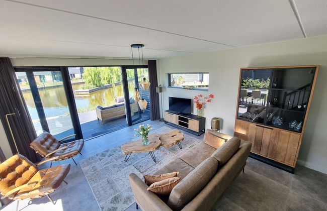 Luxurious Detached Water Villa With Jetty - Foto 67