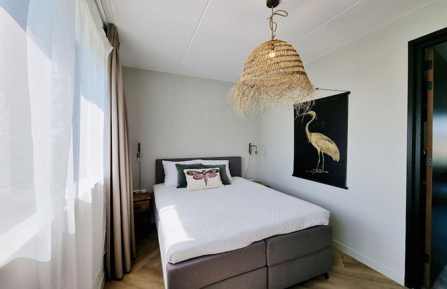 Luxurious Detached Water Villa With Jetty - Foto 27