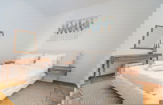 Foto 3 - Luxurious Stylish 2 Bd Villa in Voula