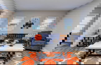 Photo 1 - Chic Spacious Downtown Retreat