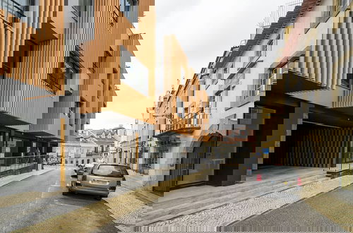 Foto 19 - Urban Oasis: Modern Living With Parking & Ac