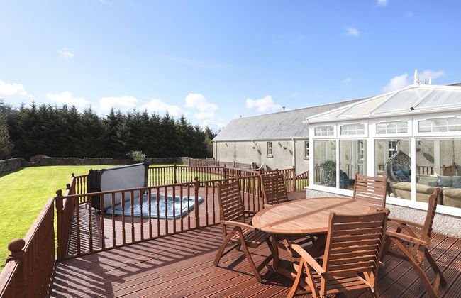 JOIVY Greenknowes Farmhouse Retreat 7 Bed With Hot Tub And Bar - Foto 50