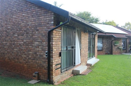 Photo 43 - Chic & Serene 1-Bed Haven in Roodepoort