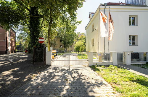 Photo 38 - Studio With Outdoor Parking by Renters