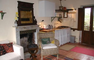 Foto 1 - Adorable Tuscan Cottage With Beautiful Garden Just Outside Lucca, Sleeps 2