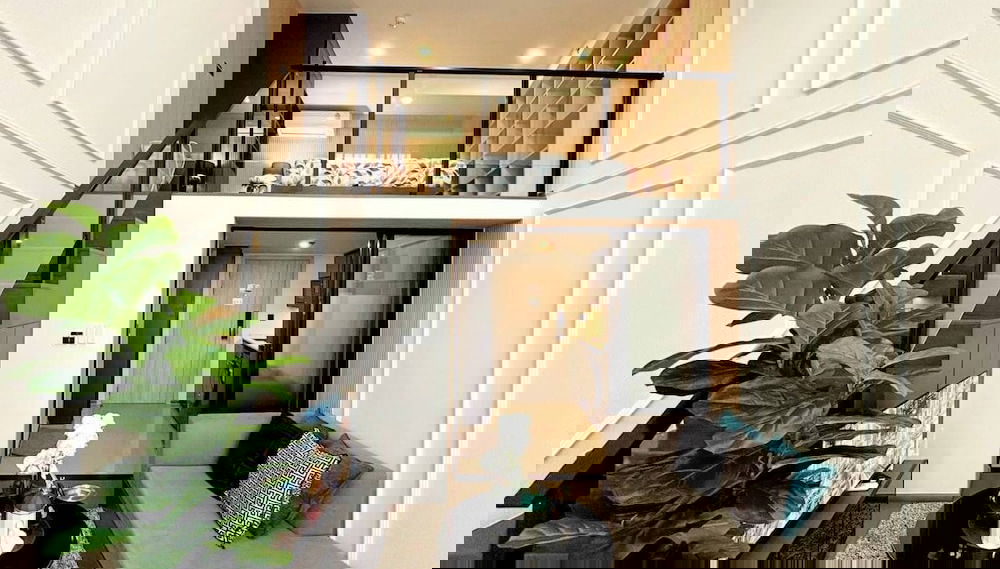 Primary image