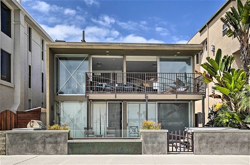 Photo 3 - Bright, Updated Townhome w/ Mission Bay View