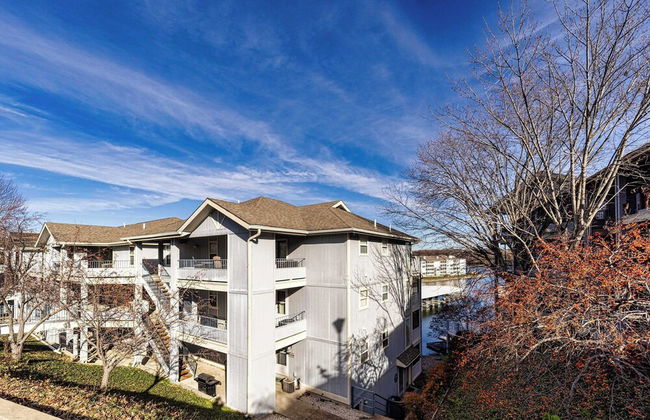 Lazy L at the Lake Chic 3 BDR Condo w/ Boat Slip - Foto 40
