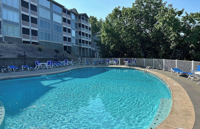 Lazy L at the Lake Chic 3 BDR Condo w/ Boat Slip - Foto 19