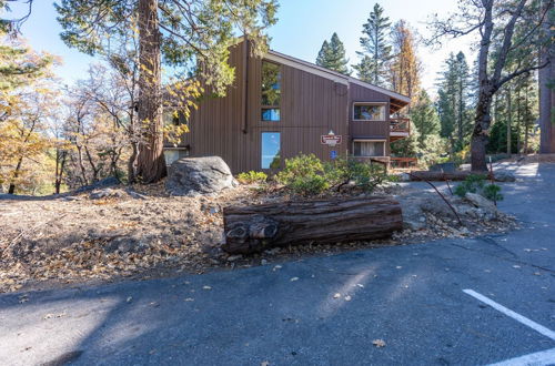 Photo 33 - Eagles Nest Amazing Loft Condo in Yosemite West