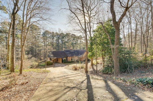 Foto 8 - Lakefront Raleigh Home w/ Deck: 12 Mi to Downtown