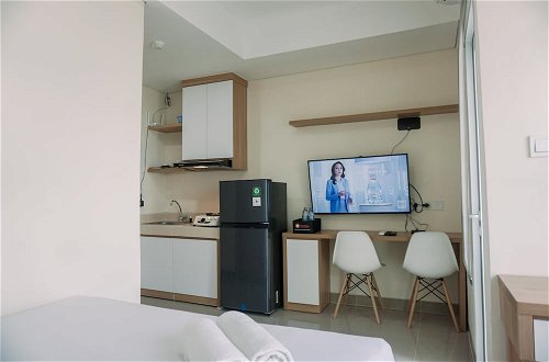 Foto 1 - Strategic And Best Deal Studio At Apartment B Residence