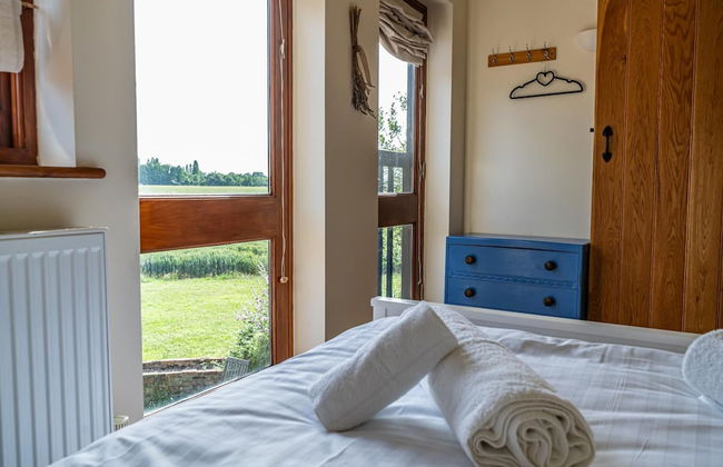 Cart Lodge - Holly Tree Barns - Photo 12