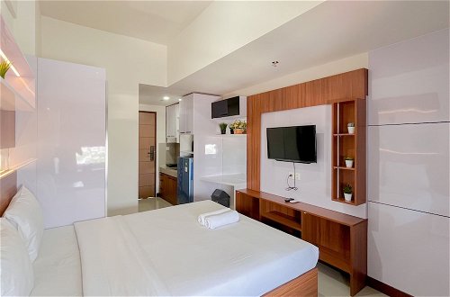 Photo 5 - Modern And Best Deal Studio Vida View Makassar Apartment
