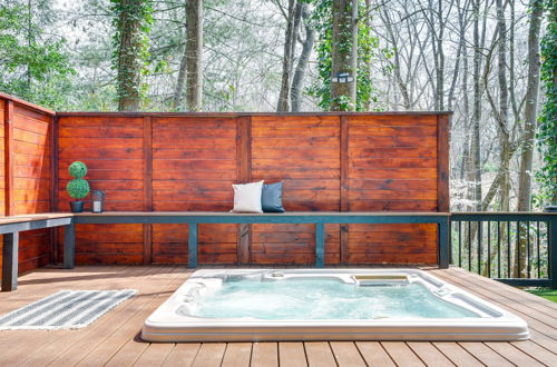 Photo 38 - Luxe Midcentury Home in Buckhead w/ Hot Tub & Deck