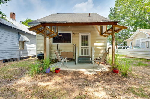 Photo 2 - Quaint Columbus Getaway w/ Patio & Large Yard