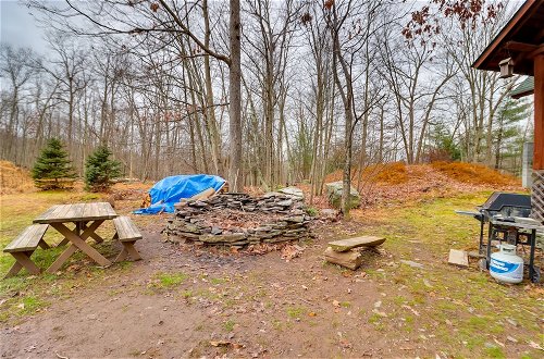 Photo 26 - Secluded, Pet-friendly Cresco Log Cabin: Fire Pit