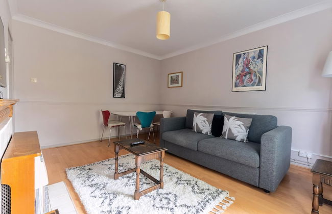 Charming One Bed Abode In East Putney - Foto 6