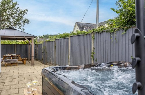 Photo 70 - Greenacre - Close to Beaches With Hydropool spa