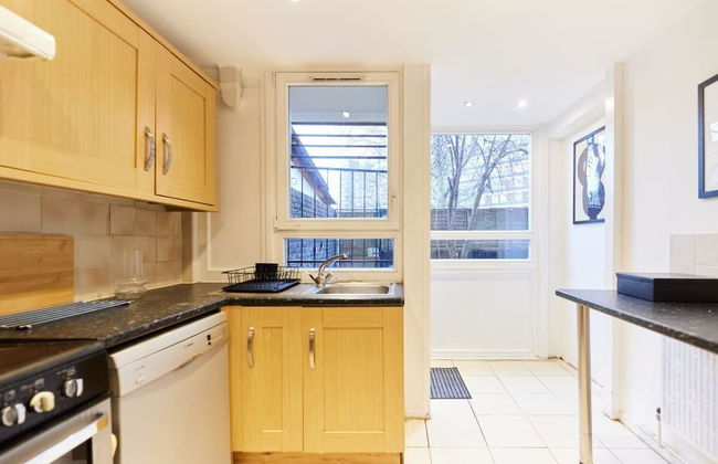 The Kennington Park Crib - Lovely 2bdr Flat With Garden - Foto 4