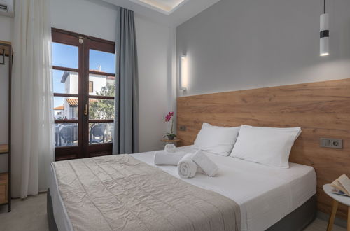 Photo 8 - Eleon Suites & Apartments