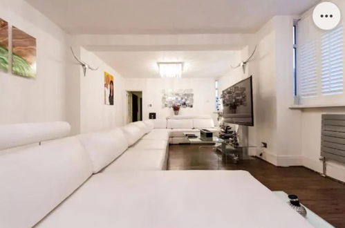 Foto 1 - Super Large Apartment in London for Larger Groups