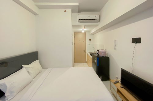 Photo 5 - Brand New And Nice Studio At Tokyo Riverside Pik 2 Apartment