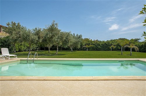Foto 20 - Villa Bouganville by Wonderful Italy