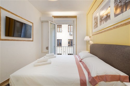 Photo 3 - fabulous Apartment in the Historic Center of Florence