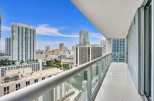 Photo 42 - LUXURY W HOTEL BRICKELL 2BD