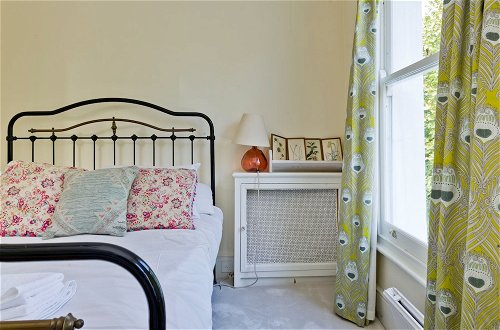 Photo 7 - Spacious Family House With Garden Near Battersea Park by Underthedoormat