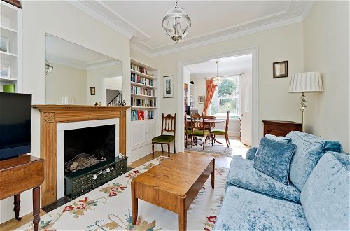 Photo 22 - Spacious Family House With Garden Near Battersea Park by Underthedoormat