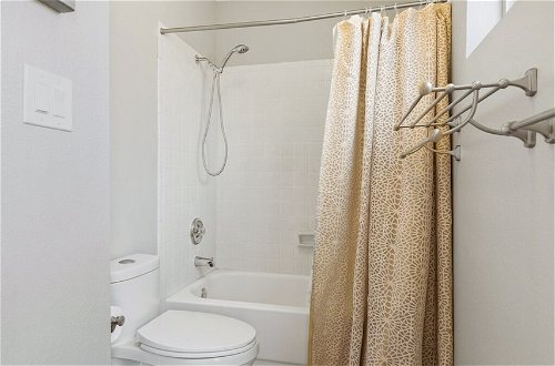 Photo 10 - Modern and Stylish Remodeled 4 Bdrm w/ HTD Pool