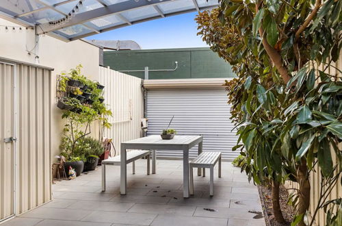 Photo 12 - Quintessential 2 Bedroom Terrace House